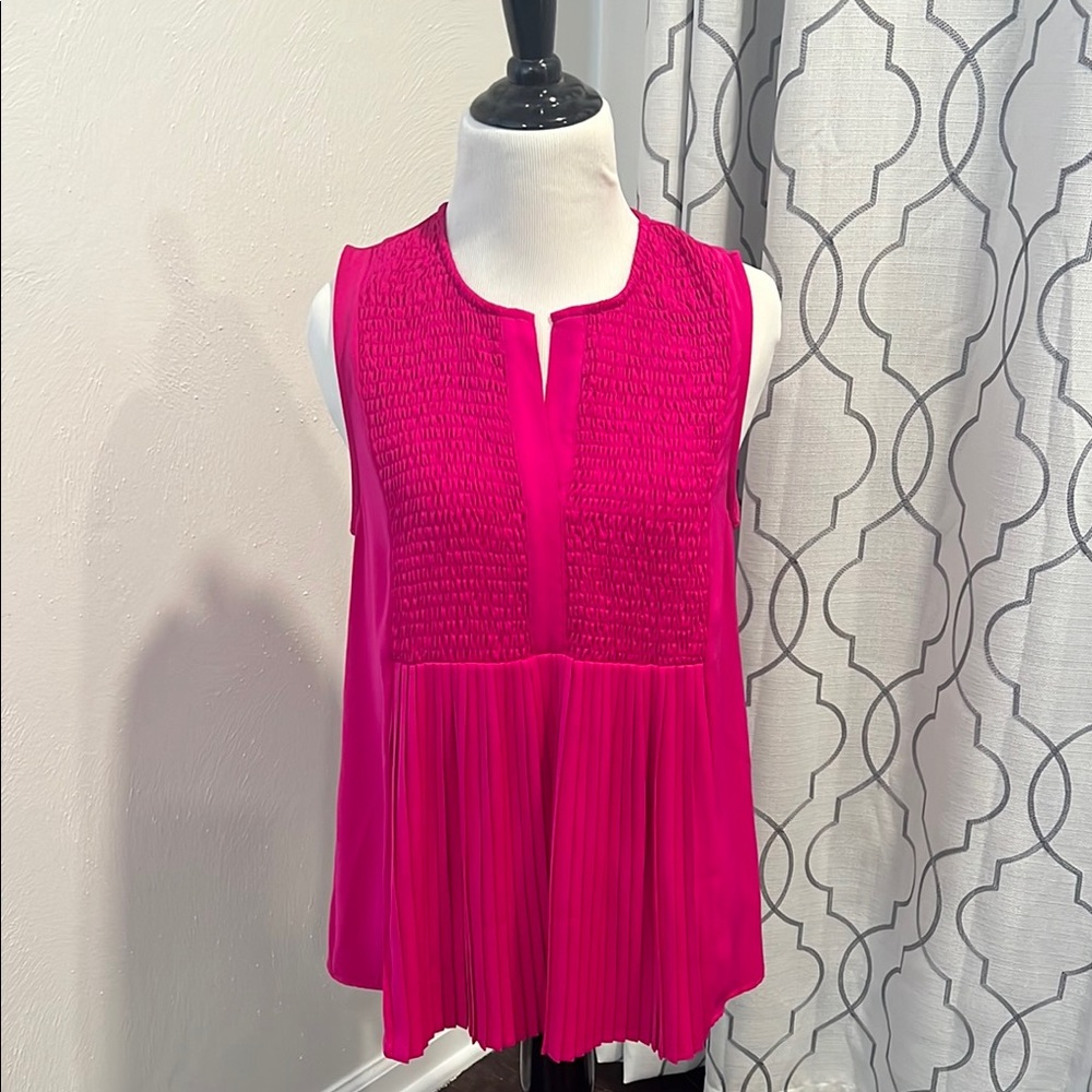 Jade Sleeveless Pleated Blouse